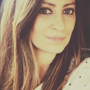 Meet your Posher, Julie